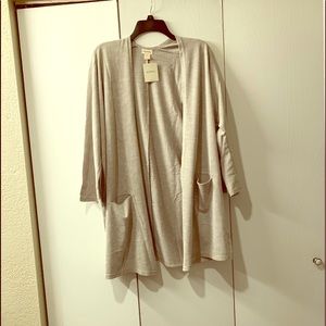 Open front cardigan with pockets